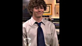 HES SO CUTE IN THE OFFICE AHHHH 🙏🏼🙏🏼- #edit #shorts #fyp #recommended #evanpeters #lukecooper