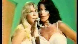 ABBA - Does Your Mother Know (Spanish TV) - ((STEREO))