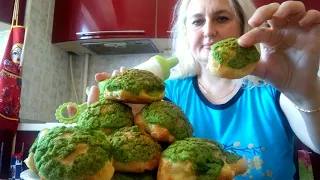 Заварные  пирожные " Шу " с кракелином. Французская выпечка /Choux au Craquelin