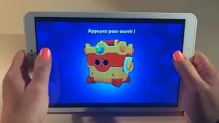 Ma MÈRE ouvre des TONNES D'OMÉGA BOITES dans ce MÉGA PACK OPENING sur BRAWL STARS ! 🤩