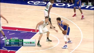 Saric Amazing crossover on Jerebko - Philadelphia 76ers vs. Boston Celtics - NBA - 03/12/2016