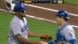 LAD@SF: Jansen fans Panda for the final out and save