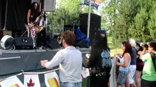 Mamakin (Aerosmith tribute band) Performs Come Together at Toronto Ribfest 2011