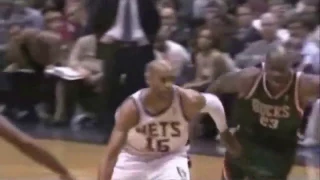 2006.12.13 - Vince Carter nice no look pass to Nenad Krstic vs Bucks