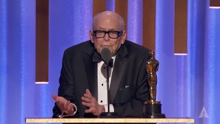 Marvin Levy receives an Honorary Oscar at the 2018 Governors Awards