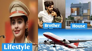 Yukti Kapoor (Karishma Madam) Lifestyle 2024 family boyfriend cars house and income [Stylish Tarun]