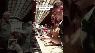 Je prank une pianiste à la gare !