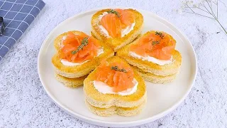 Smoked salmon tartines: an easy and delicious appetizer ready in 10 minutes