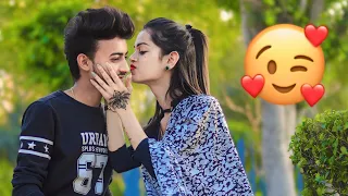Real French Kissing On my friend ❤️ll jaySingh