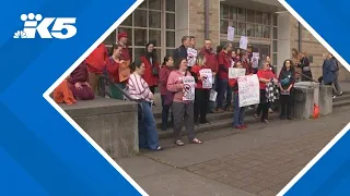 Parents express frustration at Seattle Public Schools meeting over possible school closures