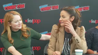 miranda otto and michelle gomez being chaotic best friends for 17 minutes straight