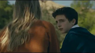 Billy and Miss Stevens share a moment / Miss Stevens (2016)