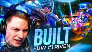 Il est IMPRESSIONNANT !! - Pandore Reacts 'Built Riven Montage 2023 - Best Riven EUW'