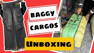 Unboxing baggy cargos | how to start online thrift store? | Thriffy Official