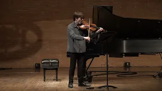 Shyler Macaggi plays L. Berio Sequenza VI for solo viola