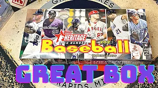 NICE! 2022 Topps Heritage High Number Hobby Box! ** Auto! SP! **