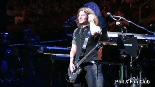 Phil X with Bon Jovi in Toronto April 10, 2017 Band Intro