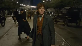 Fantastic Beasts: The Crimes of Grindelwald - Official Comic-Con Trailer