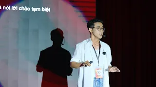 Enjoy the present vs. Capture the moment  | Ngoc An Tran Le | TEDxCTUMP