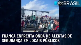 França: Pelo menos 11 aeroportos são esvaziados por ameaças de bomba | SBT Brasil (18/10/23)