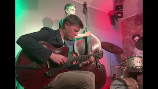 Tom Ollendorff Trio (Airegin intro)