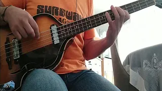 We Belong Together (Ritchie Valens) Bass Cover Klira Twen Star 356