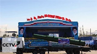 Irán exhibe el sistema de misiles antiaéreos S-300