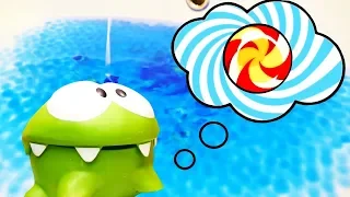 Om Nom videos for kids. Kids' toys.