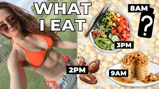 What I Eat + Supplement Routine | Healthy Recipes & At Home HIIT Workout