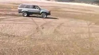 Hilux Vs Sand Dune