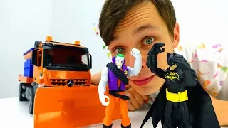 Бэтмен и Джокер. Видео обзор Грузовик-снегоуборщик.