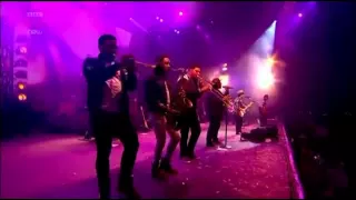 Marry  you  Bruno Mars Live at Radio 1's Big Weekend 2013