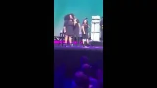 Jennifer Hudson ask Kyla Jade to freestyle solo