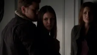 Elena attacks Meredith Stefan calm Elena down | The vampire diaries Season 4 minutes 15