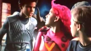 No distractions! -Sharkboy [Taylor Lautner]