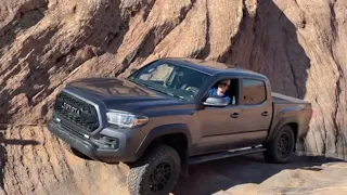 3rd Gen Tacoma Takes on Hells Gate and Hells Revenge in Moab, Utah