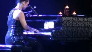 Alicia Keys - New York State of Mind, Empire State of Mind ( live hd )