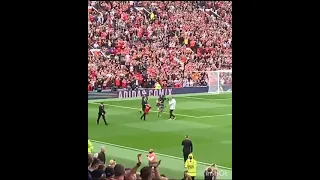 Raphael varane unveiled at fully packed 🔥 old trafford ⚽️  #shorts #varane #mu #redarmy