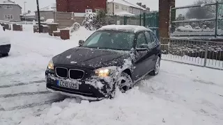 BMW X1 xDrive a hóban