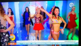 10.01.2017 Salsa El Presidente Chicas de San Escobar