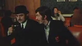 Monty Python - Nudge Nudge (Codazo Codazo)