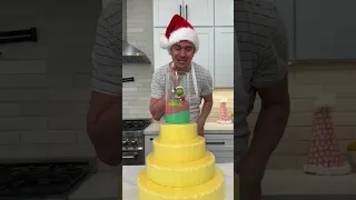 grinch cake becomes so colorful