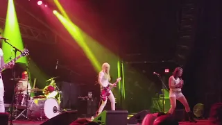 The Droogettes "Bitter Old Man" & "No Apologies" @ The House Of Blues, Anaheim, CA, 10/28/18