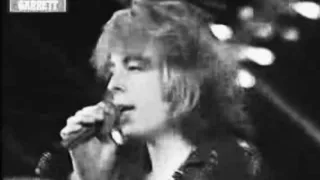 Leif Garrett Sings " Runaround Sue. "