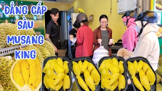 Quá Đẳng Cấp Sầu Riêng MuSang King Cơm Vàng Mịn Ngọt Béo, Khui Ăn Thử Tại Chỗ Quá Ngon.