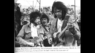 Bob Dylan   Neil Young    Helpless   Knockin  on Heaven s Door 1975