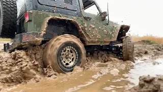 RC car : Jeep Wrangler Rubicon JK Muddy Trail! #9