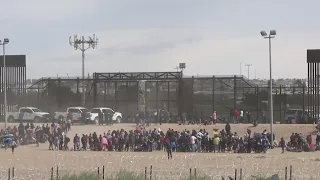 US halts asylum appointments at busy port of entry in Texas | NewsNation Now