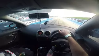 SEAT IBIZA 1.9TDI  Vs Nissan skyline R33 1/4mile drag race in SANTA POD RACEWAY