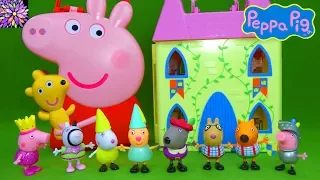 Princess Peppa Pig Toys Peppa's Royal Court Figurines Castle Playset Carry Along Friends Case Toys